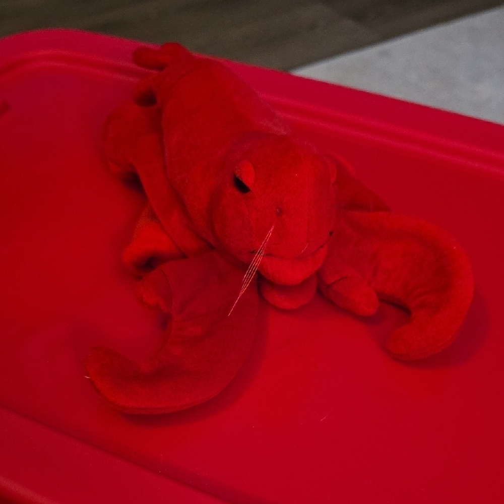 (J2) Red Plush Lobster Hand Puppet Toy